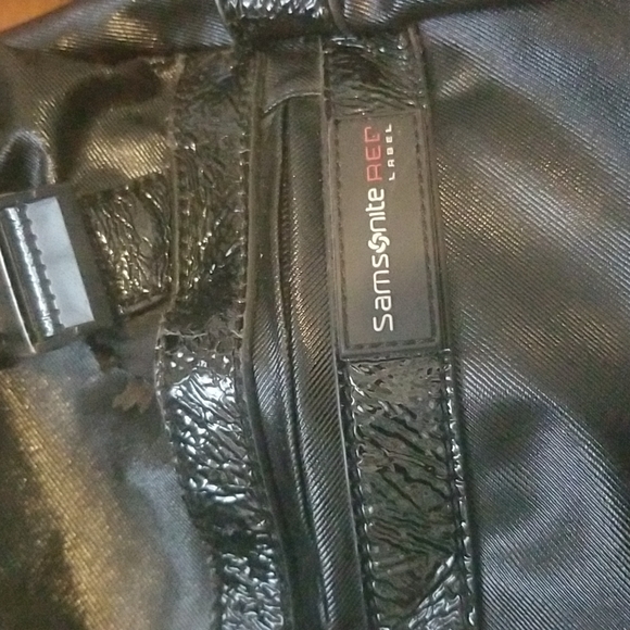 SOLD Samsonite RED Label Backpack - Picture 2 of 7